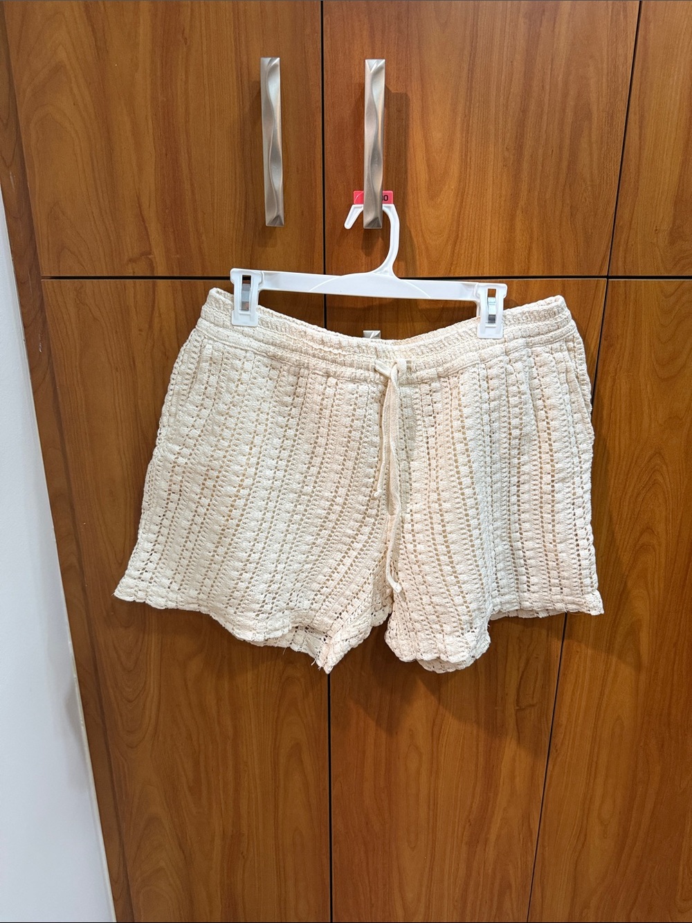Zara Cream Knit Drawstring Men’s Shorts